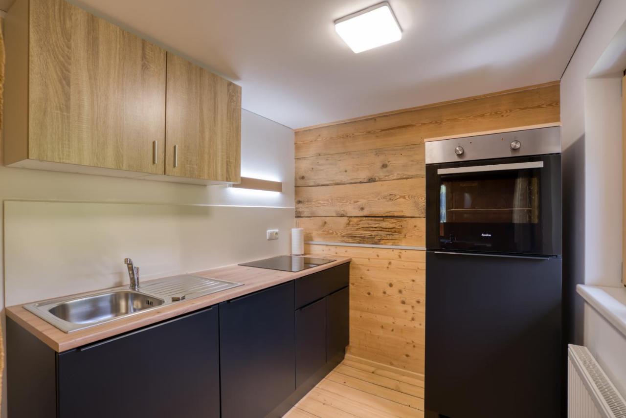 Hus24 Aparthotel Schroecken Ngoại thất bức ảnh