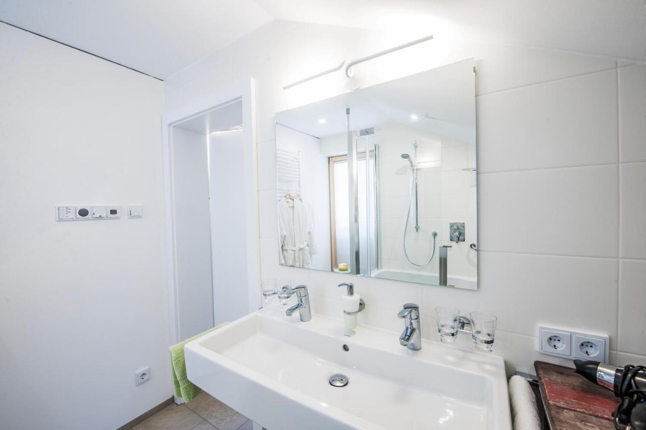Hus24 Aparthotel Schroecken Ngoại thất bức ảnh