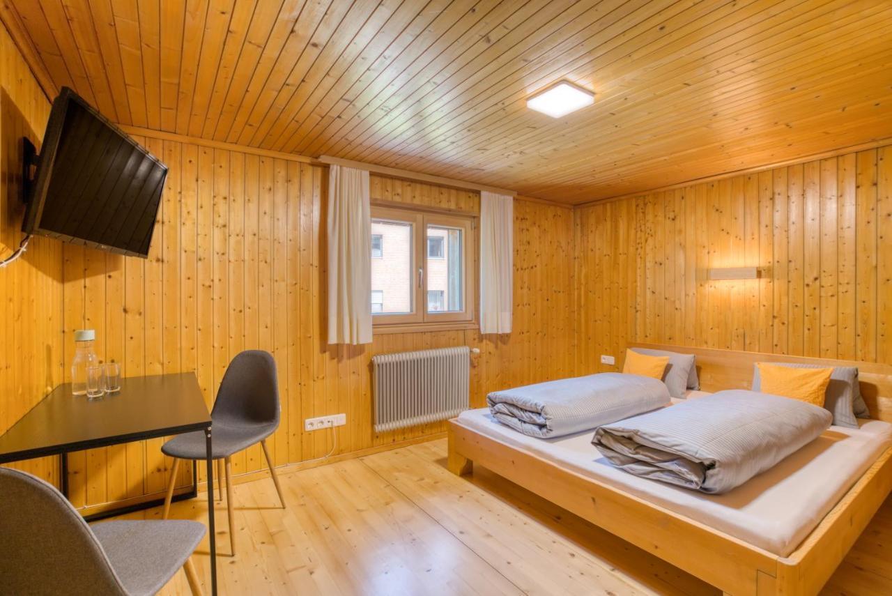 Hus24 Aparthotel Schroecken Ngoại thất bức ảnh