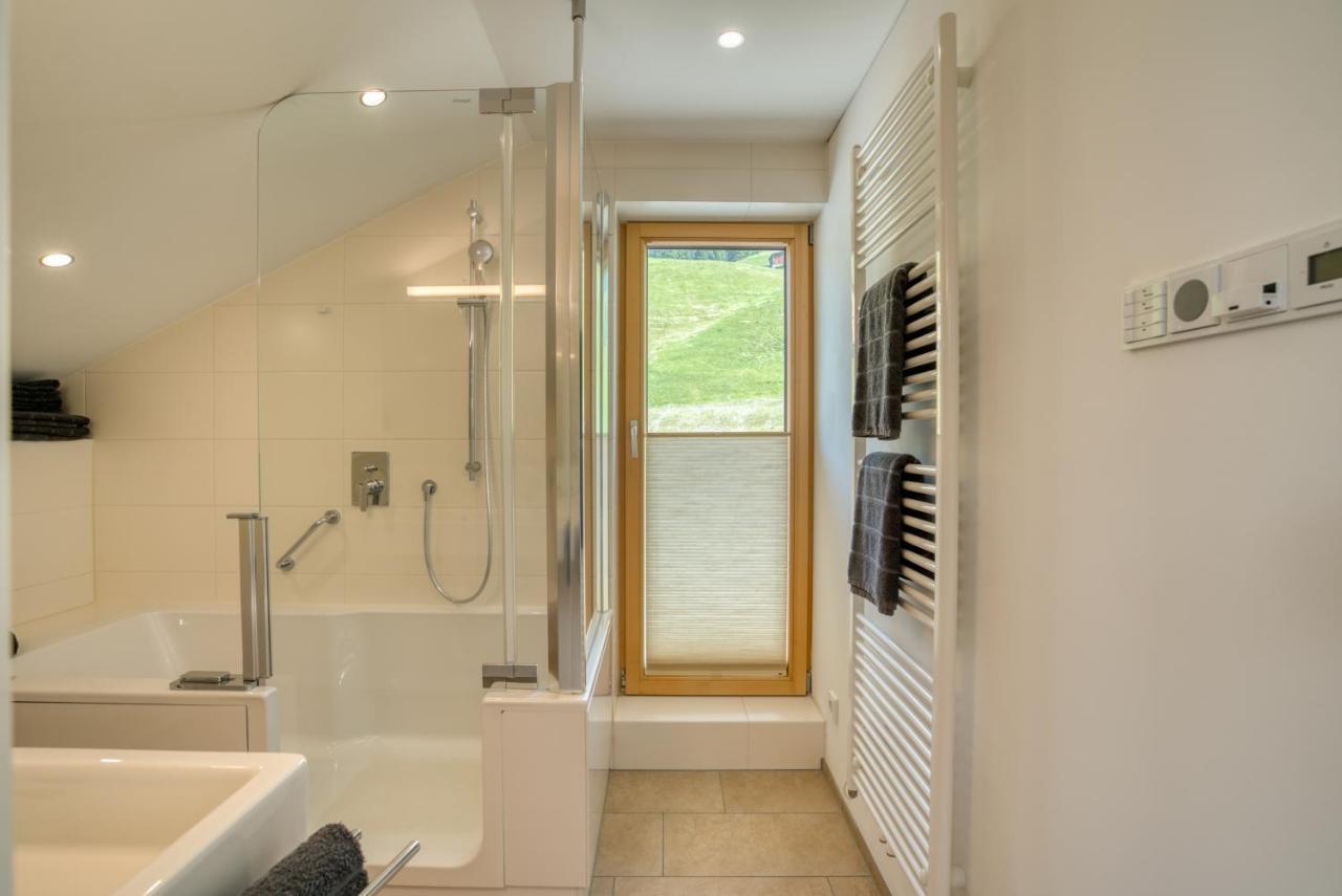 Hus24 Aparthotel Schroecken Ngoại thất bức ảnh