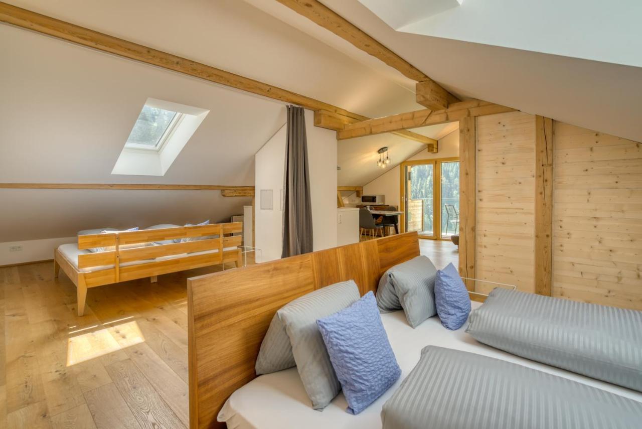 Hus24 Aparthotel Schroecken Ngoại thất bức ảnh