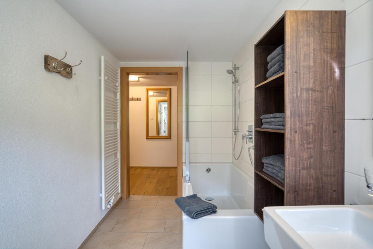 Hus24 Aparthotel Schroecken Ngoại thất bức ảnh
