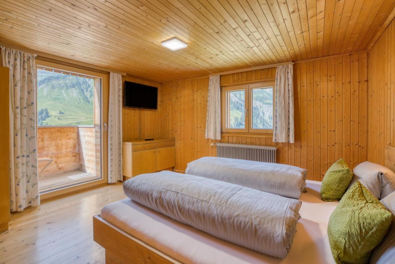 Hus24 Aparthotel Schroecken Ngoại thất bức ảnh